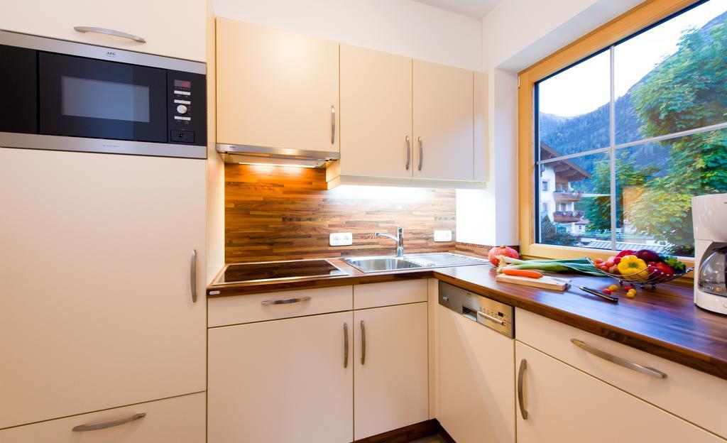 Ferienschloessl Harmonie Holzgau Exterior foto