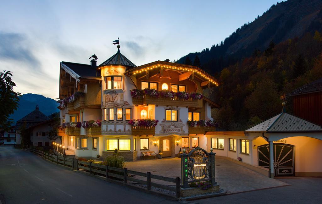 Ferienschloessl Harmonie Holzgau Exterior foto